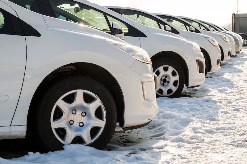 parked-cars-on-a-lot-row-of-new-cars-on-the-car-d-2022-08-26-14-37-59-utc